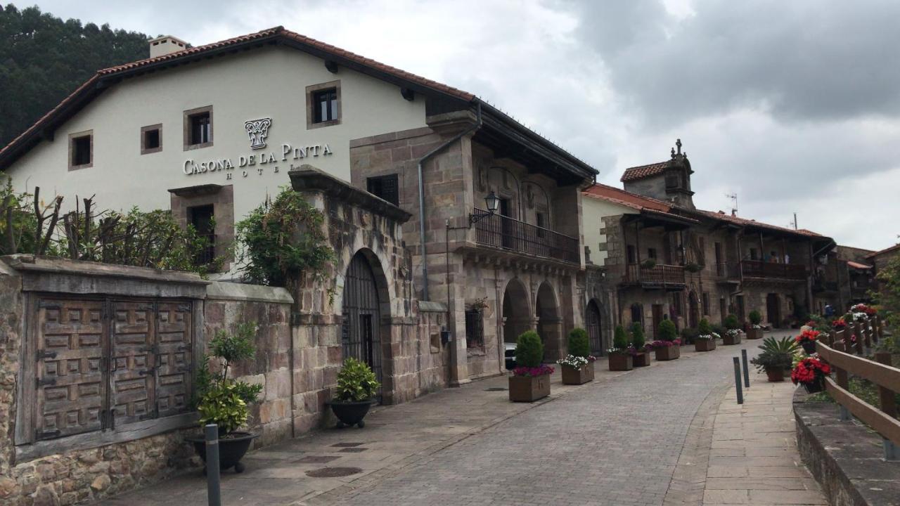 Готель Casona De La Pinta Riocorvo Екстер'єр фото